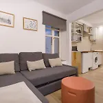 公寓 Puerta Del Camino 5 - Patio Y Wifi 毕尔巴鄂