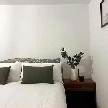 Апартаменти Puerta Del Camino 5 - Patio Y Wifi *